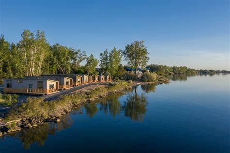 adam eden hotel|RIVER LODGE AND CABINS .